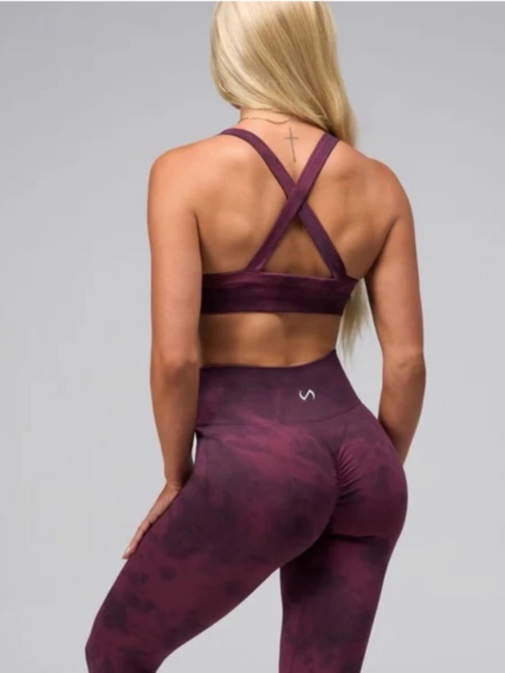 Seamless High-Waist Leggings in Plum Tie-Dye